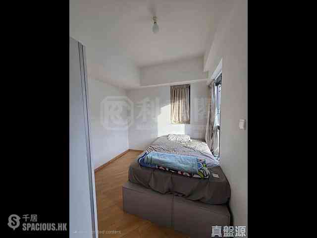 Tseung Kwan O - Alto Residences Block 7 04