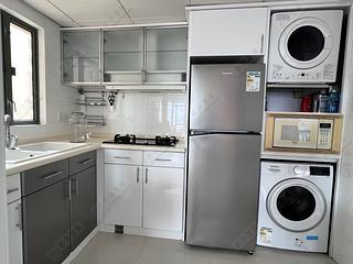 Tai Kok Tsui - Island Harbourview Block 8 09
