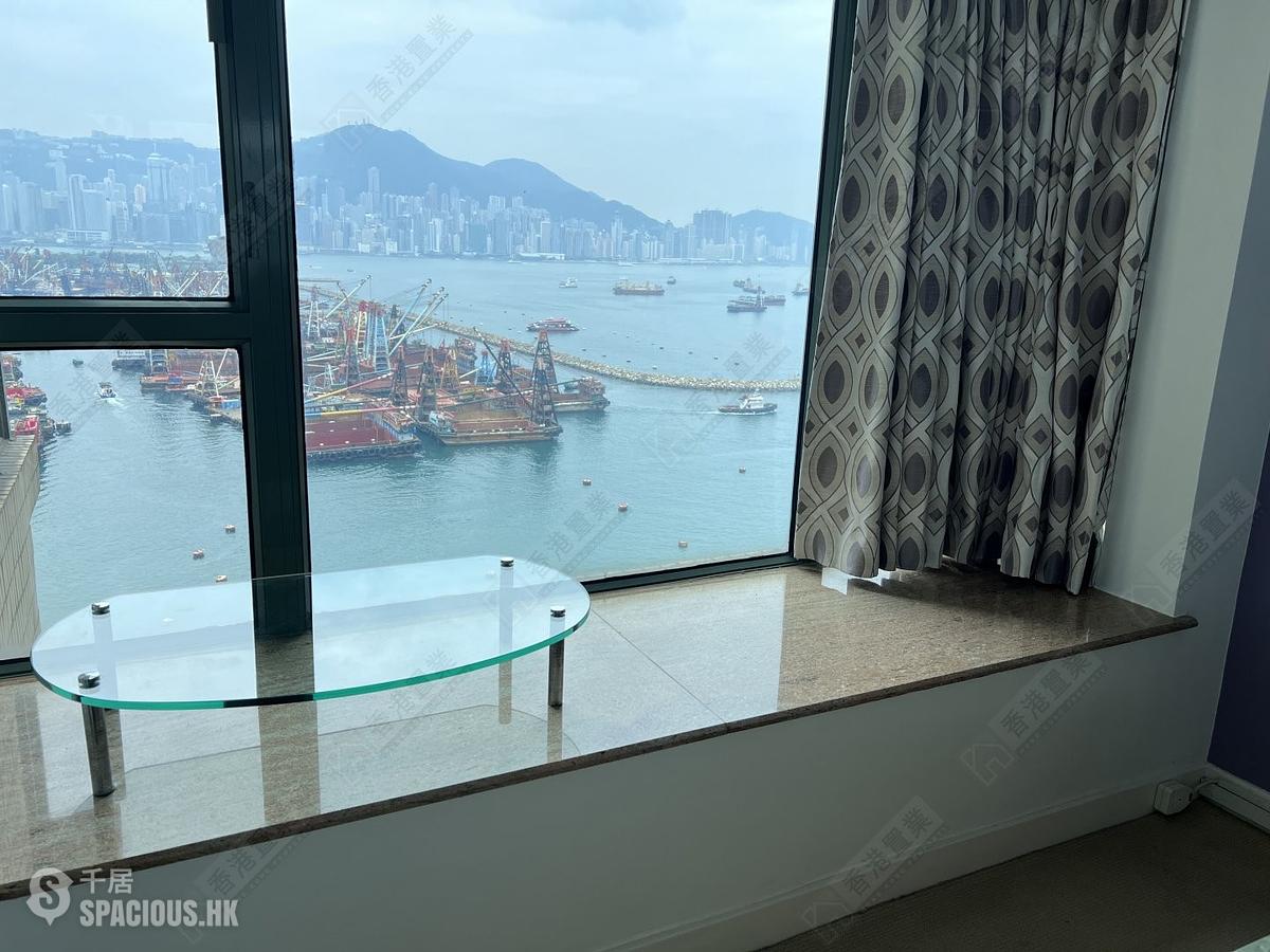 Tai Kok Tsui - Island Harbourview Block 8 01