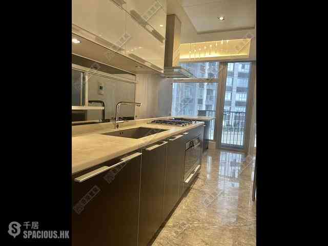 Tai Kok Tsui - Imperial Cullinan Seaview (Tower 2) 10