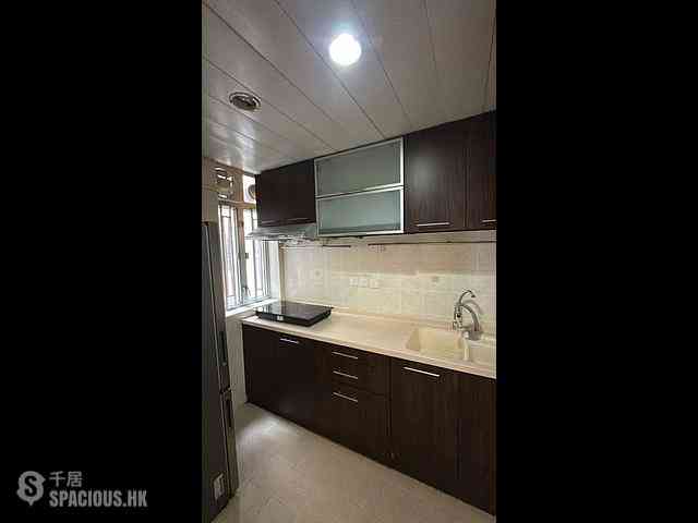 Causeway Bay - Lei Wen Court 04