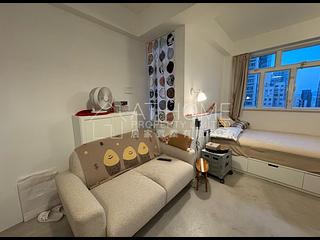 Sai Ying Pun - Yee Shun Mansion 02