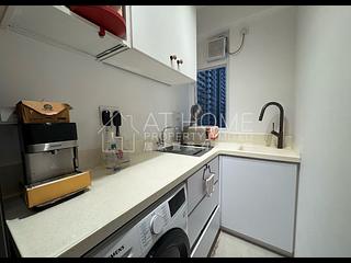 Sai Ying Pun - Yee Shun Mansion 05