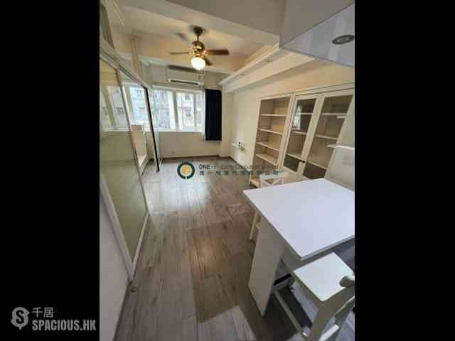 Soho - 42, Staunton Street 01