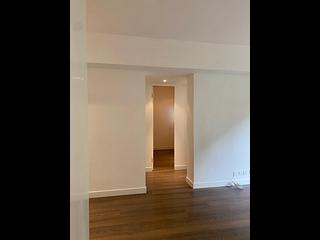 Mid Levels Central - Scenecliff Block 2 03