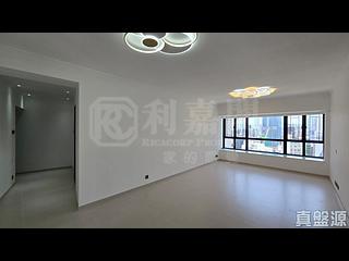Mid Levels Central - The Grand Panorama Block 3 02