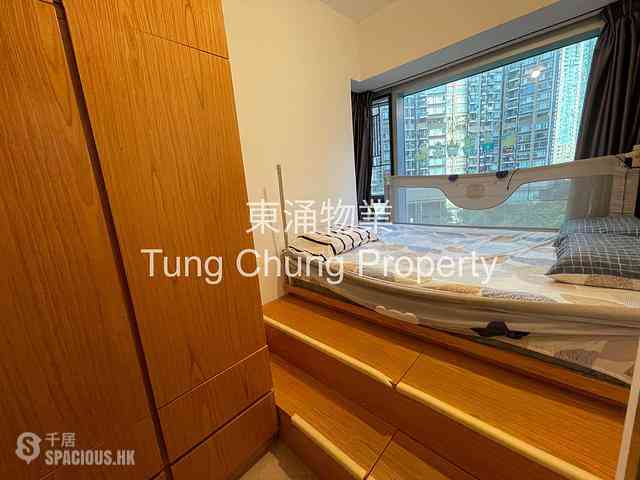 Tung Chung - Century Link Phase 2 Tower 1B 05