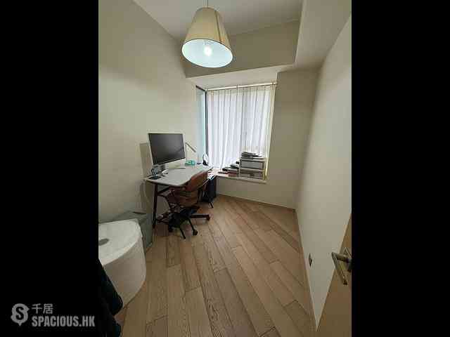 Tung Chung - The Visionary Tower 9 03