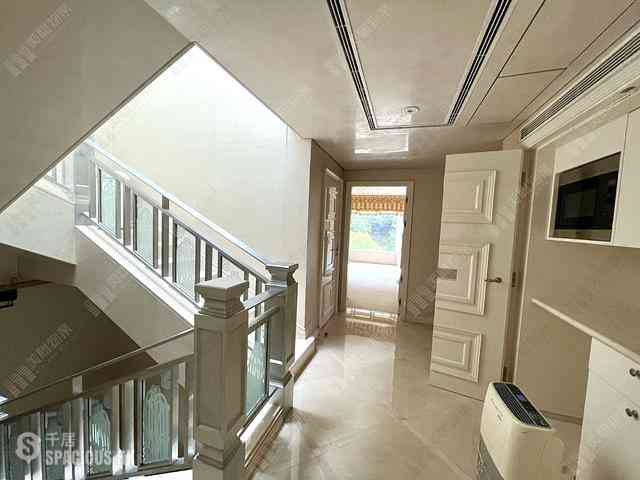 The Peak - Altadena House 09