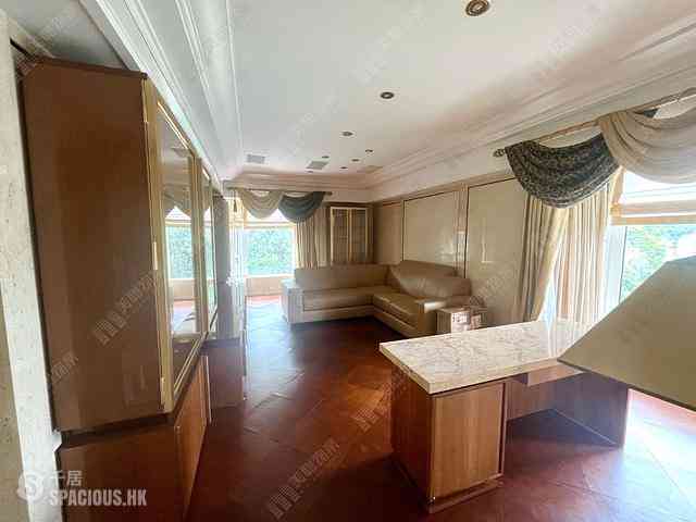 The Peak - Altadena House 05