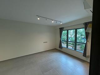 Tai Po - Parc Versailles 11