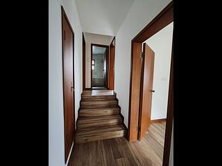 Fo Tan - Laurna Villa 05