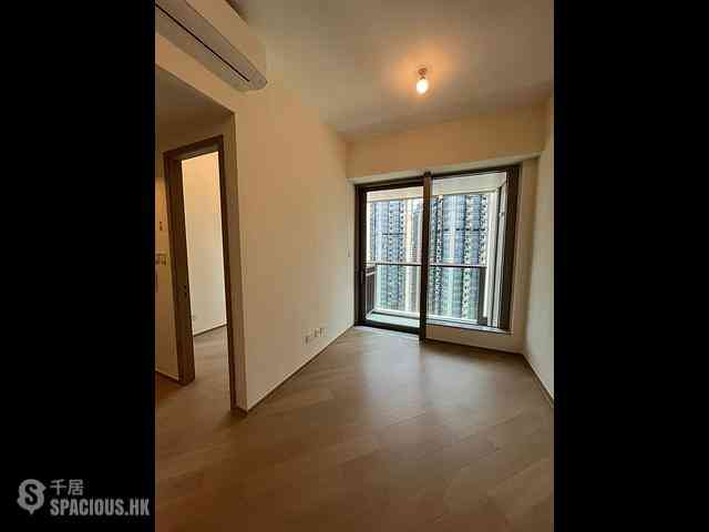 Lohas Park - Lohas Park Phase 11B Villa Garda I Block 1 (1A) 03