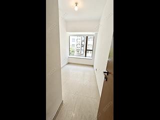 Sai Ying Pun - The Nova 06