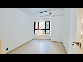 Mid Levels Central - The Grand Panorama Block 3 06