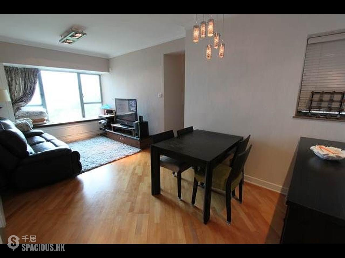 Tiu Keng Leng - Ocean Shores Phase 1 Block 2 01