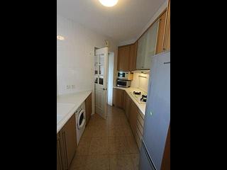 Tiu Keng Leng - Ocean Shores Phase 1 Block 2 03