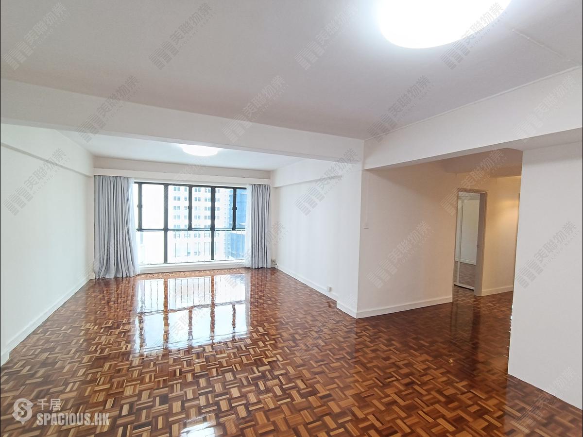 Wan Chai - Fujiya Mansion 01