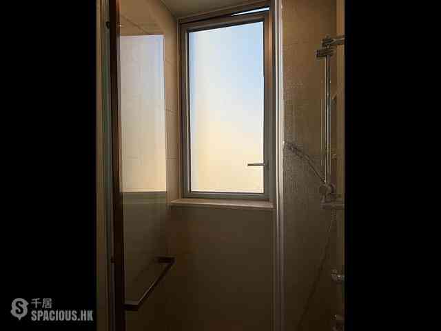 Tai Kok Tsui - L・Living 23 13