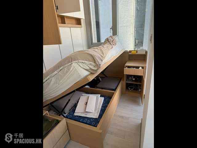 Tai Kok Tsui - L・Living 23 15