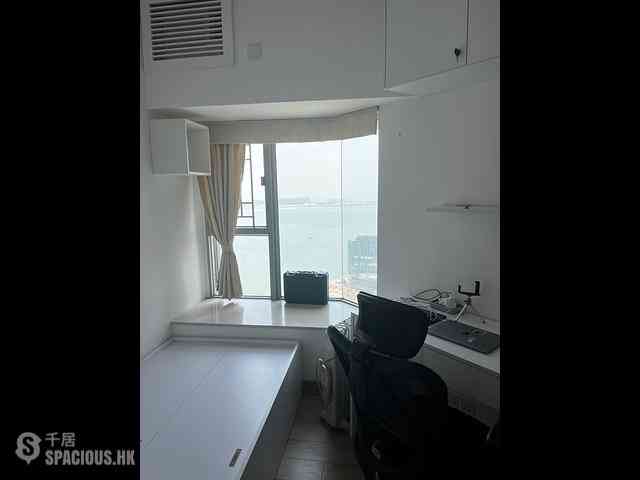 Tung Chung - Coastal Skyline Phase 1 Block 5 09
