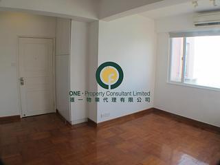 Sai Ying Pun - Cheung Ling Mansion 03
