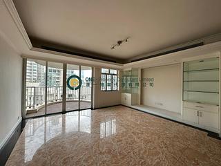 Mid Levels Central - Pearl Gardens 02