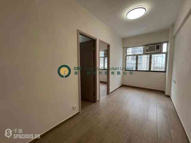 Sai Ying Pun - Samtoh Building 01