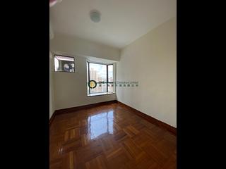 Mid Levels West - Dragonview Court 09