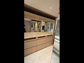 山顶 - Guildford Court 07
