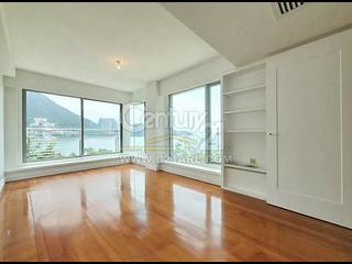 Repulse Bay - 56 Repulse Bay Road 09