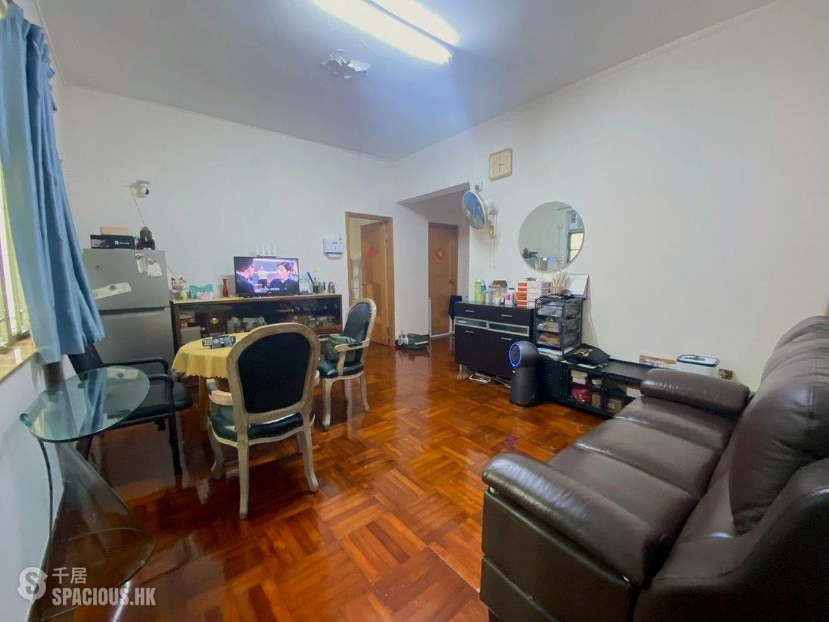 North Point - Empire Apartments 01