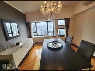 Mid Levels Central - Birchwood Place 02