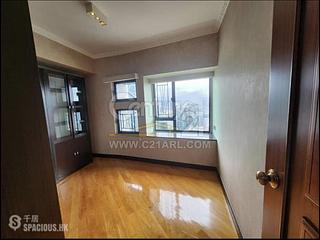 Mid Levels Central - Birchwood Place 03