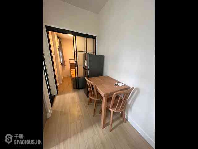 Sheung Wan - Kiu Fat Building Front Block (Block B) 03