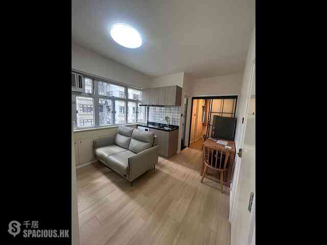 Sheung Wan - Kiu Fat Building Front Block (Block B) 05