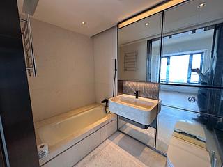 Mid Levels Central - Arezzo 10