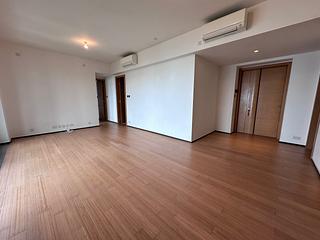 Mid Levels Central - Arezzo 12