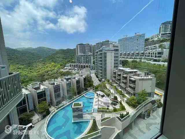Sha Tin - Mount Regalia 01