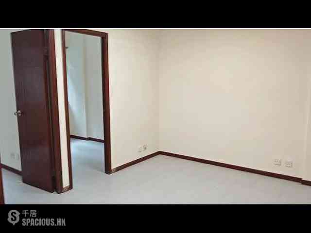 Causeway Bay - Wing Wah Building 01