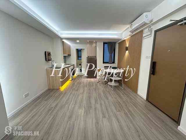 Causeway Bay - 24, Yiu Wa Street 05