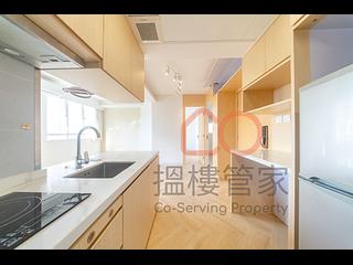 Sai Ying Pun - Fook Moon Building 04