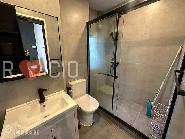 Central - 77-81, Hollywood Road 05