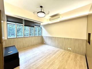 Mid Levels East - Merry Garden Block B 02