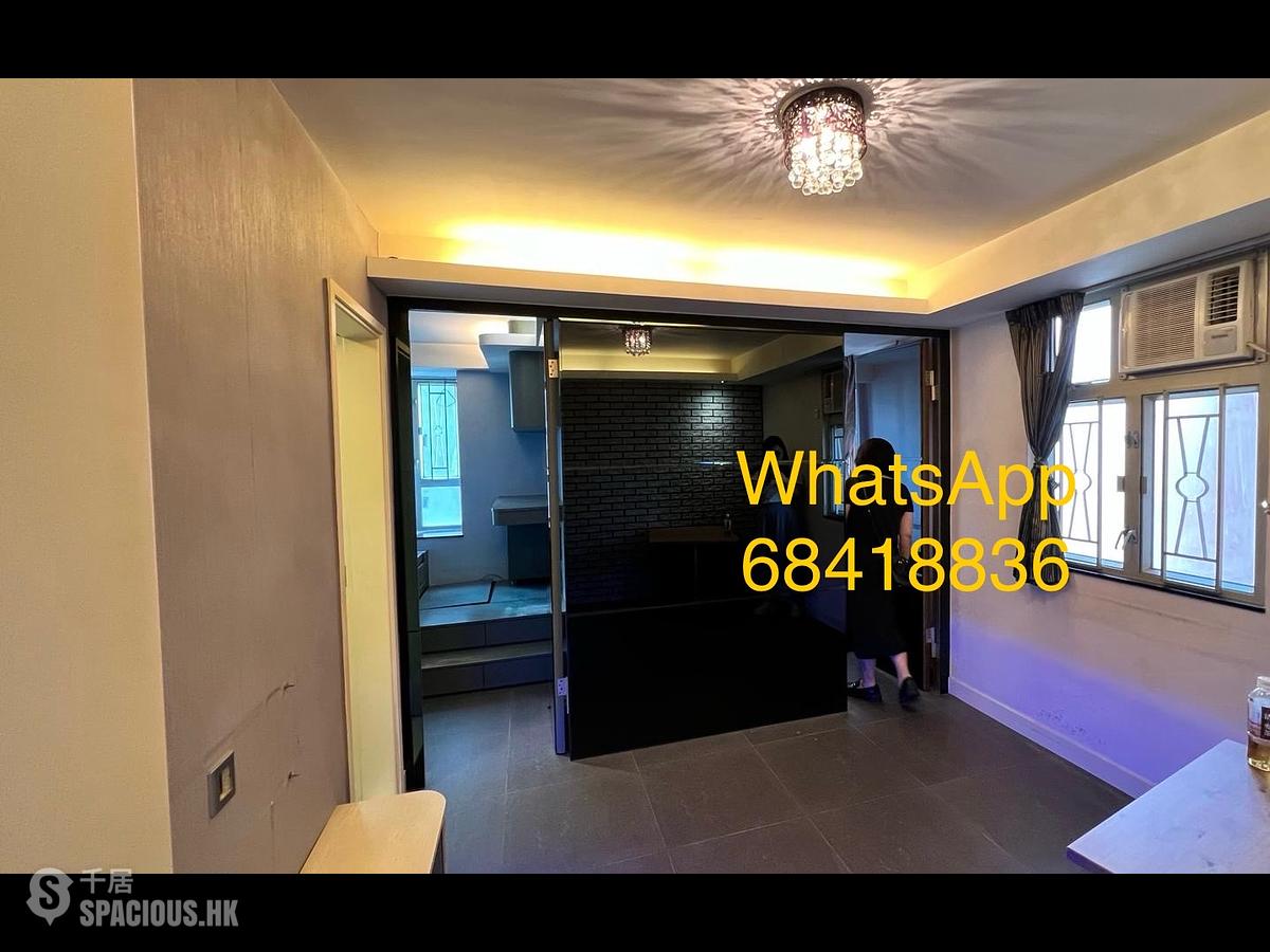 Sai Ying Pun - Wah Fai Court 01