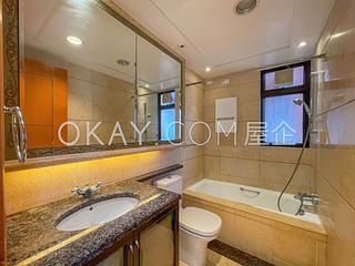West Kowloon - The Arch 05