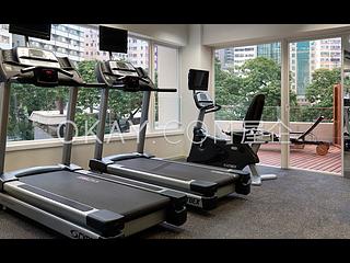 Wan Chai - The Johnston 04