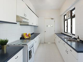 Repulse Bay - Repulse Bay Apartments 03