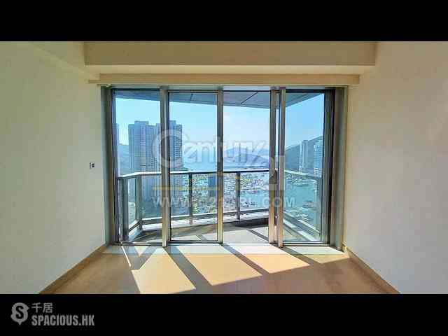 Wong Chuk Hang - Marinella Block 8 02