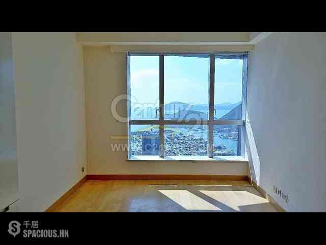 Wong Chuk Hang - Marinella Block 8 07